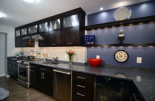 Black and blue kitchen