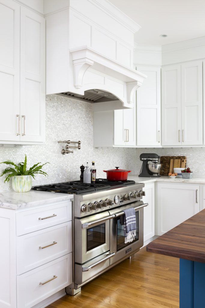 5 Must-Have Features for a Gourmet Kitchen